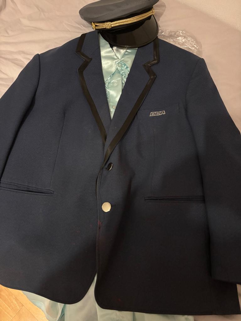 Blazer met carnavalsblouse en pet, Maat 52/54 (L), Carnaval, Ophalen of Verzenden, Zo goed als nieuw