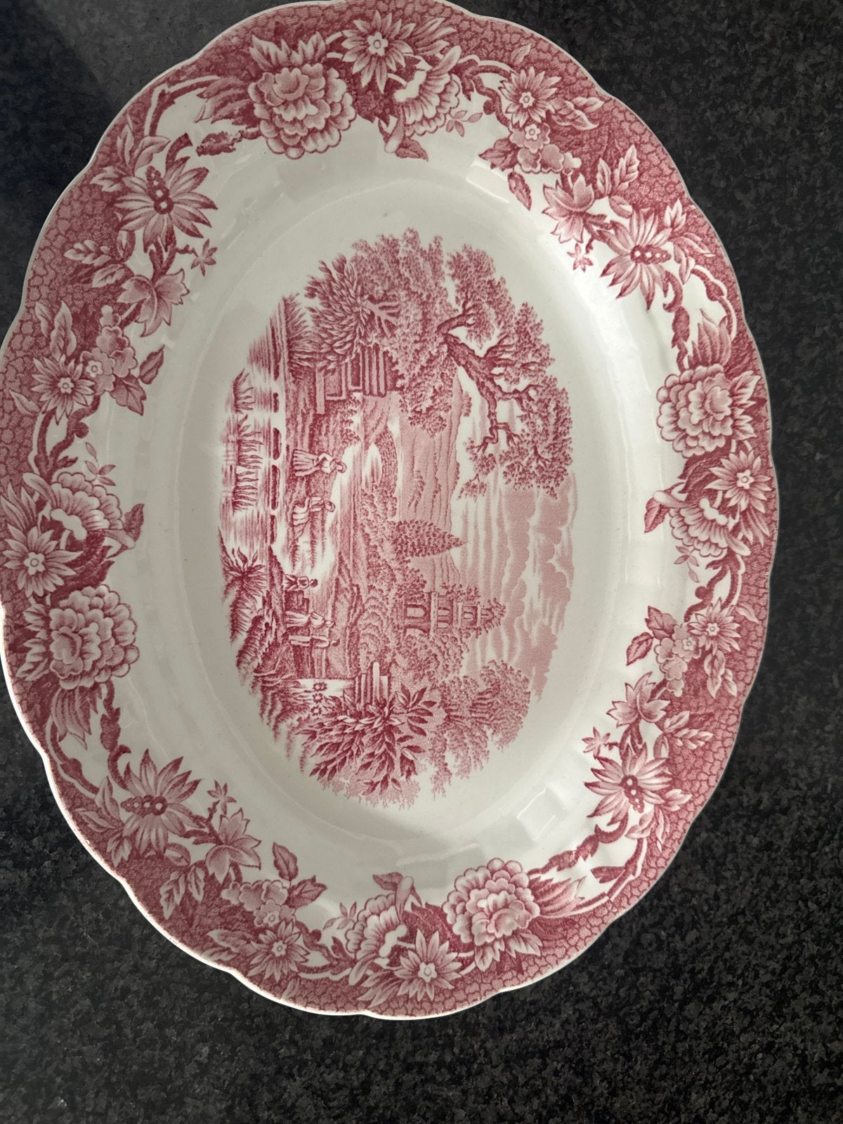 Ridgway Staffordshire "Woburn" ovale schaal, rood/roze bloem, Ophalen