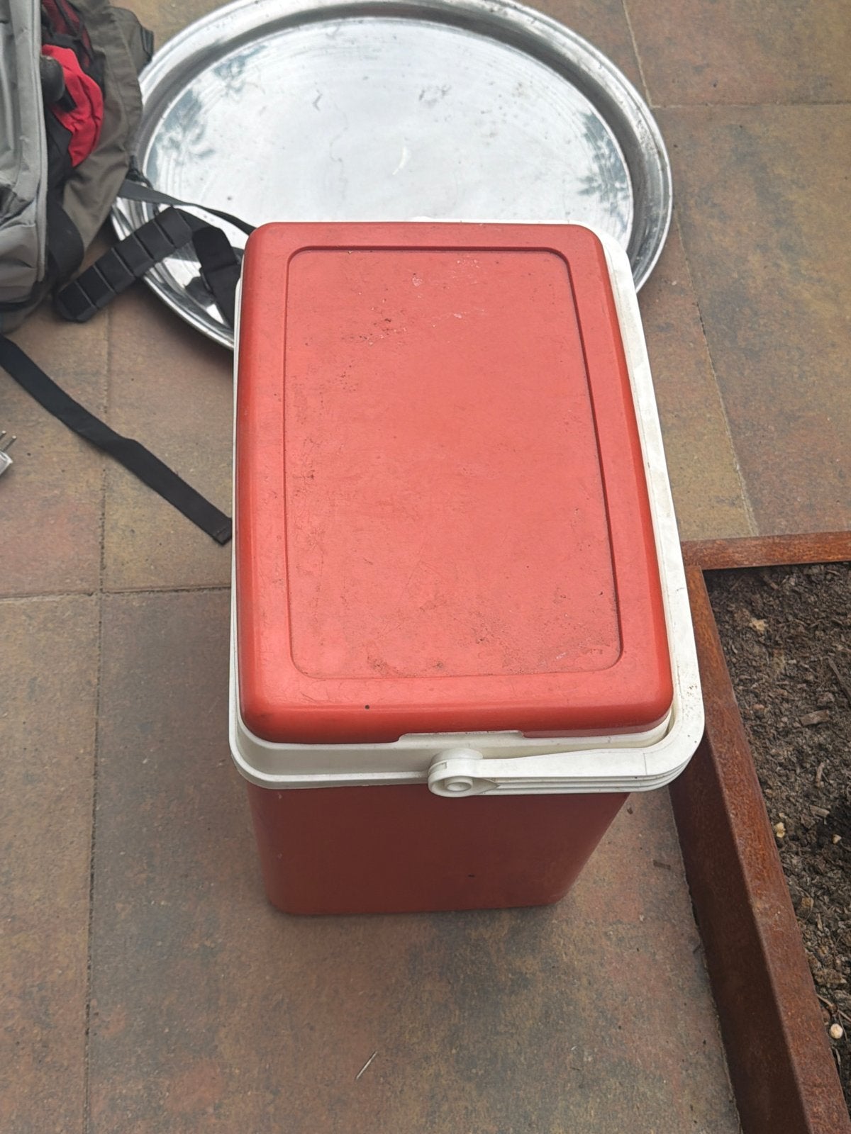 Rode koelbox, ideaal voor picknicks en uitstapjes, Caravans en Kamperen, Ophalen, Gebruikt, Koelbox, Koelelement