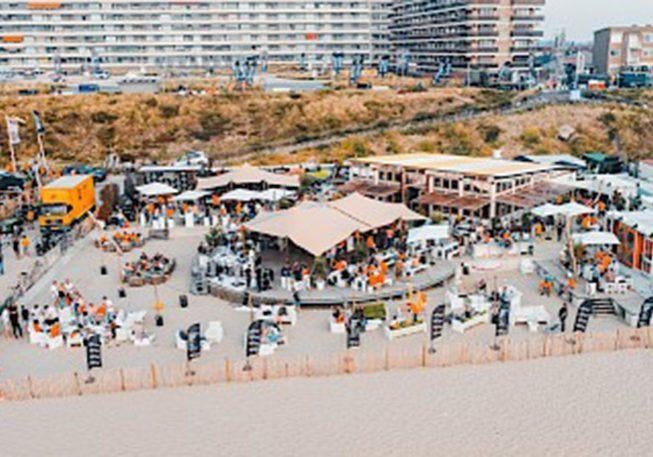 Formule 1 Zandvoort 2 kaarten INCLUSIEF BEACHCLUB GOLD, Tickets en Kaartjes, Twee personen, Augustus