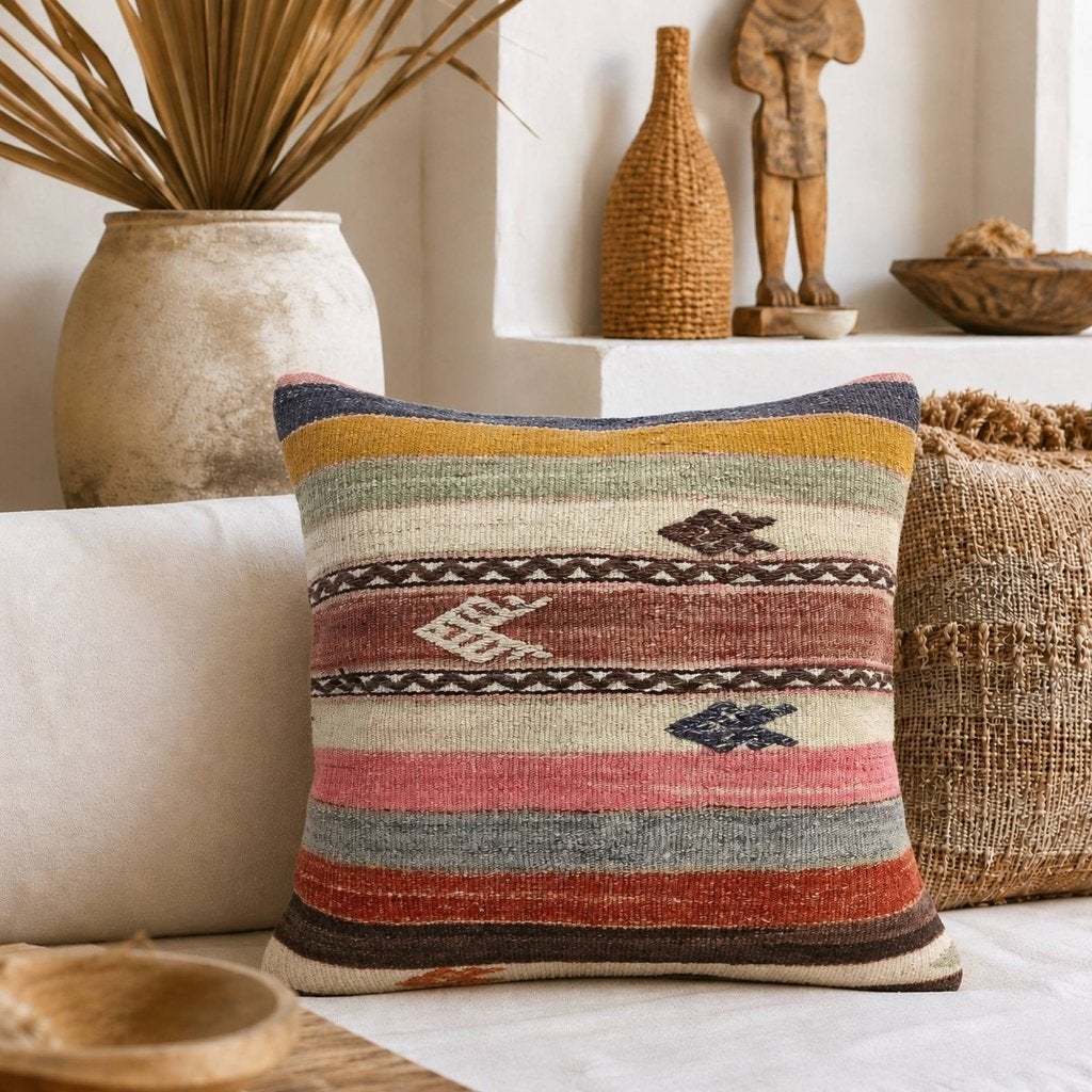Kelimkussen gestreept 50x50 roze oker blauw saliegroen, Yazgibi, Handgemaakt, Vierkant, Nieuw