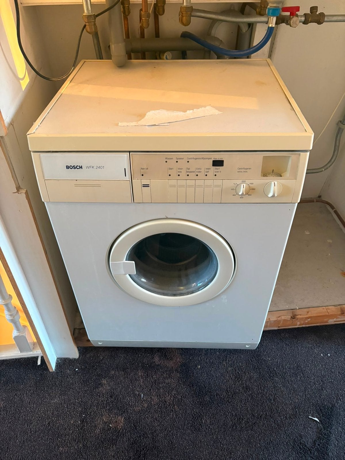 Bosch WFK 2401 Wasmachine - Betrouwbaar en Compact, Ophalen, Gebruikt, Voorlader, Kort programma