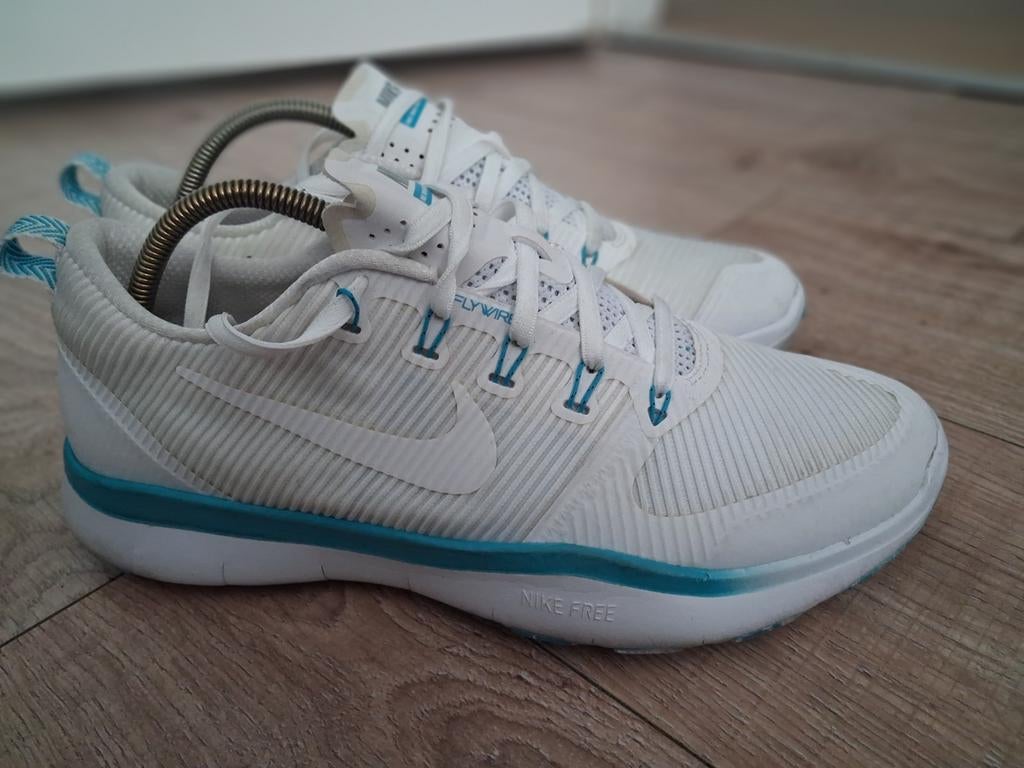 Nike Free Flywire sneakers wit/blauw Maat 45, Kleding | Heren, Schoenen, Ophalen of Verzenden