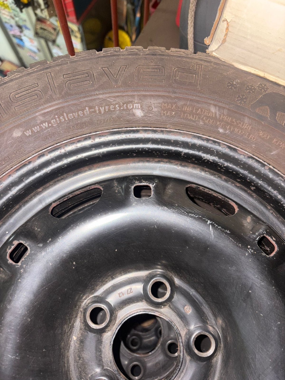 Gislaved Euro Frost 5 Winterbanden op stalen velg 175/70 R14, Auto-onderdelen, Banden en Velgen, Ophalen, 14 inch, Gebruikt, 175 mm