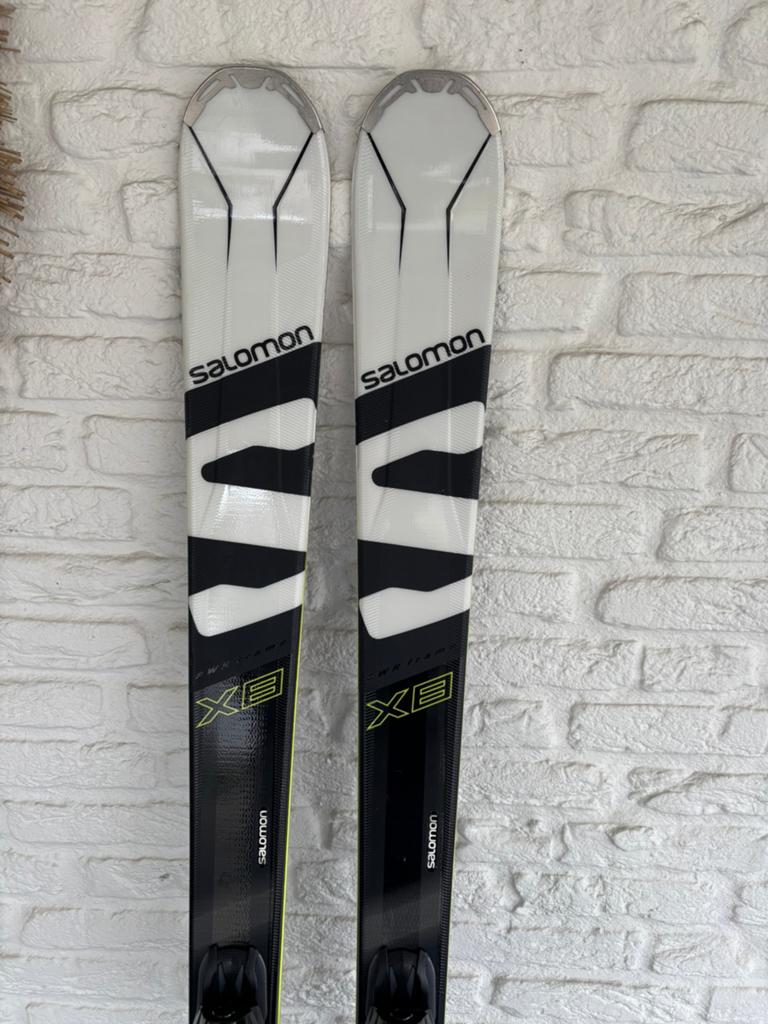 Salomon X8 Ski’s 169 cm + Bindingen | Zeer nette staat, 160 tot 180 cm, Zo goed als nieuw, Ski's, Salomon