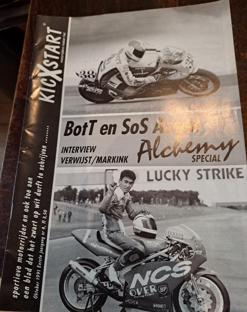 motor boeken kicxstart vanaf 1991 tot 2001, Boeken, Motoren, Ophalen of Verzenden, Zo goed als nieuw