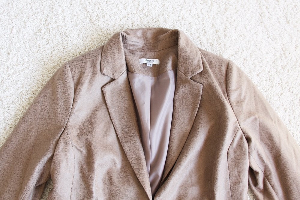 Classic By Miss Etam Jasje (Maat 42) - 23 € 25,-, Bruin, Maat 42/44 (L), Ophalen of Verzenden, Zo goed als nieuw
