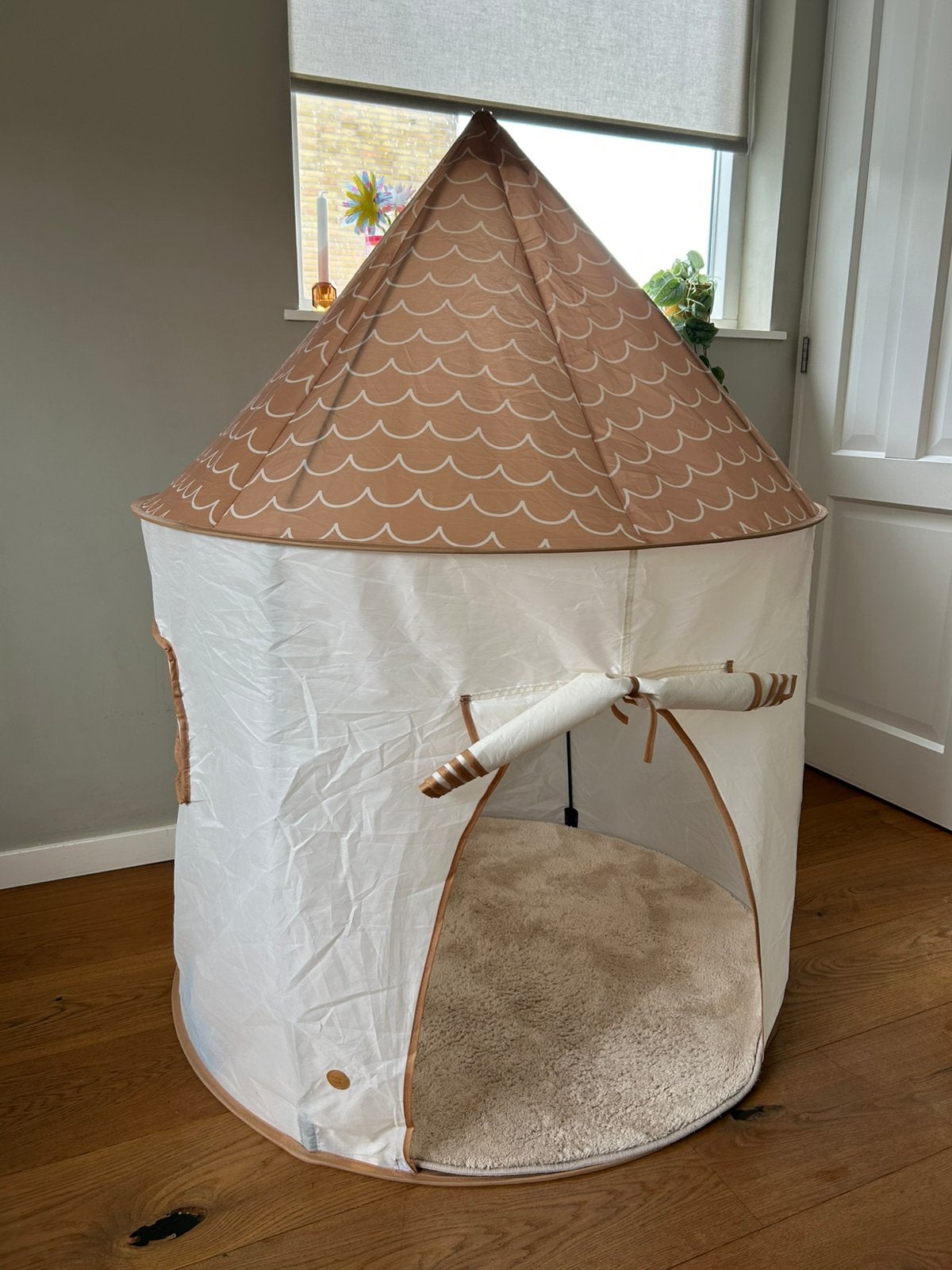 Petite Amelie speeltent incl kleed, Ophalen, Zo goed als nieuw