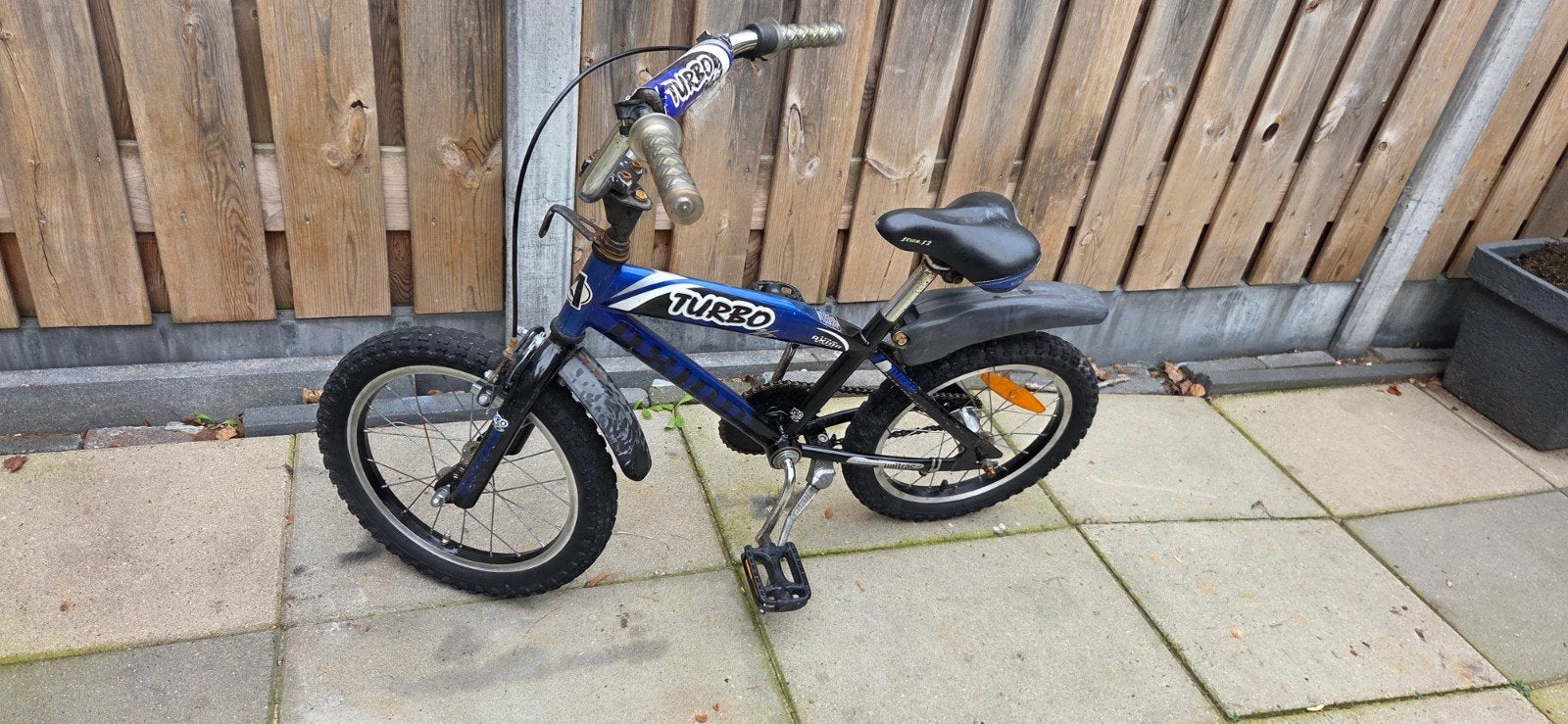 Kinderfiets Turbo 16 inch - Blauw, Velgrem, Turbo, Ophalen of Verzenden, 16 tot 20 inch
