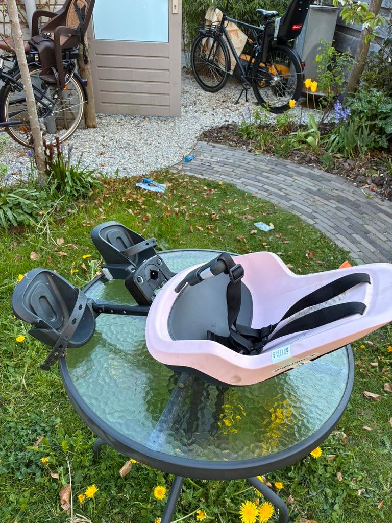 Fietsstoeltje Roze Bobike 2 jaar oud, Fietsen en Brommers, Fietsaccessoires | Fietsstoeltjes, 0 t/m 18 kg, Voorzitje, Ophalen of Verzenden