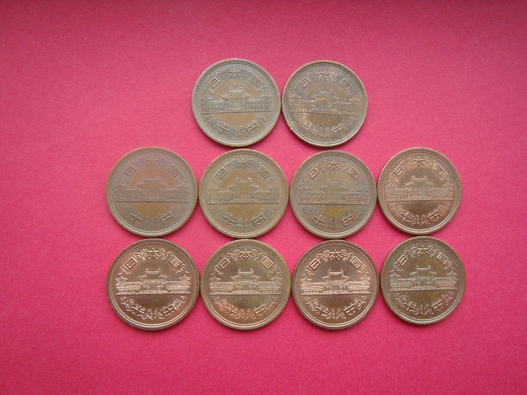 Japan setje munten 10 Yen 1990 / 2018., Verzenden, Zuid-Azië, Setje