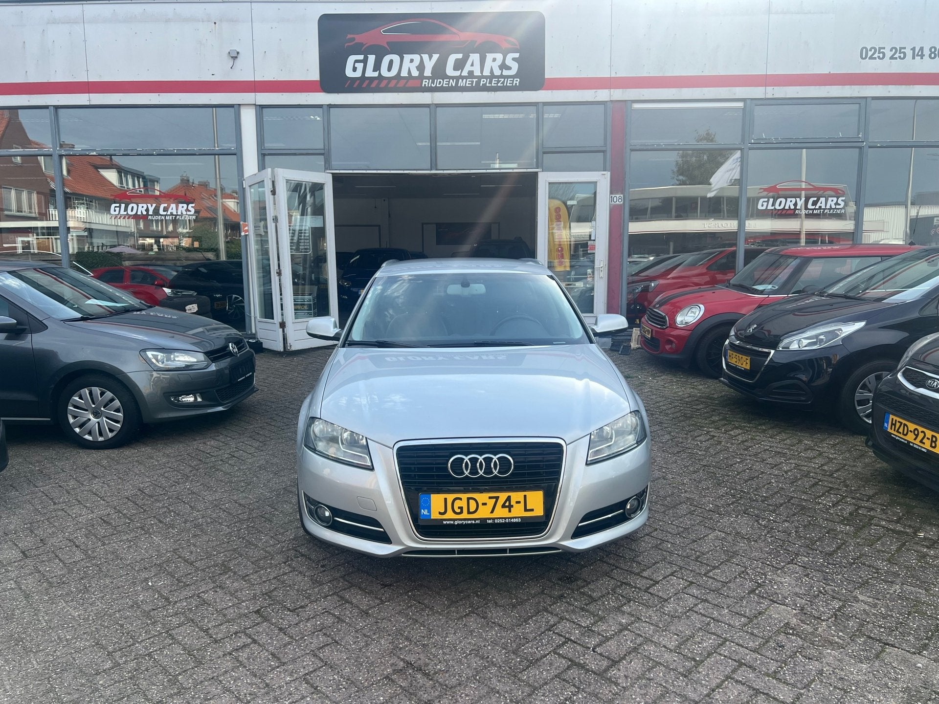 Audi A3 SPORTBACK 1.8 TFSI Attraction CRUISE-PDC-STOELVERW.N, Auto's, Voorwielaandrijving, Euro 5, Gebruikt, Bedrijf