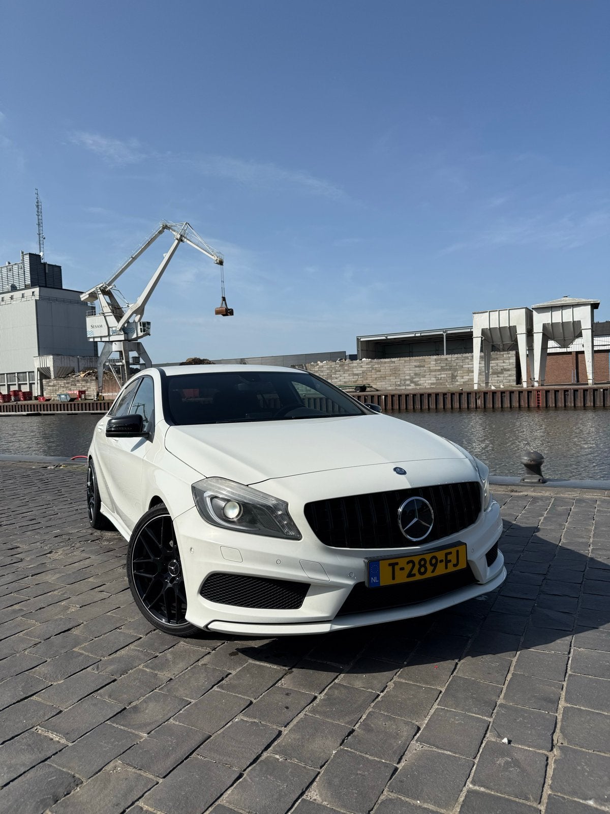 Mercedes-Benz A-Klasse A180 AMG Line Night Edition, Auto's, Voorwielaandrijving, 4 cilinders, 1595 cc, 1200 kg