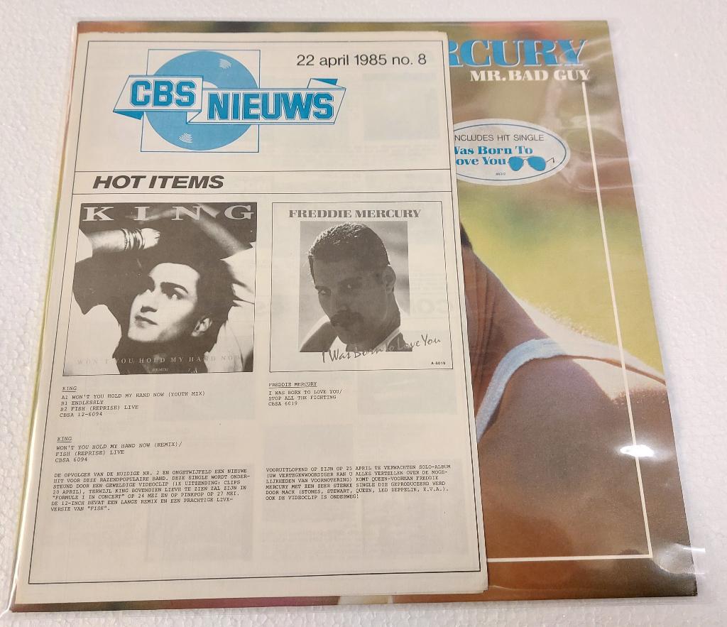 Queen Freddie Mercury VINYL LP met PROMO FOLDER Mr.Bad Guy, Verzenden, Gebruikt, 12 inch