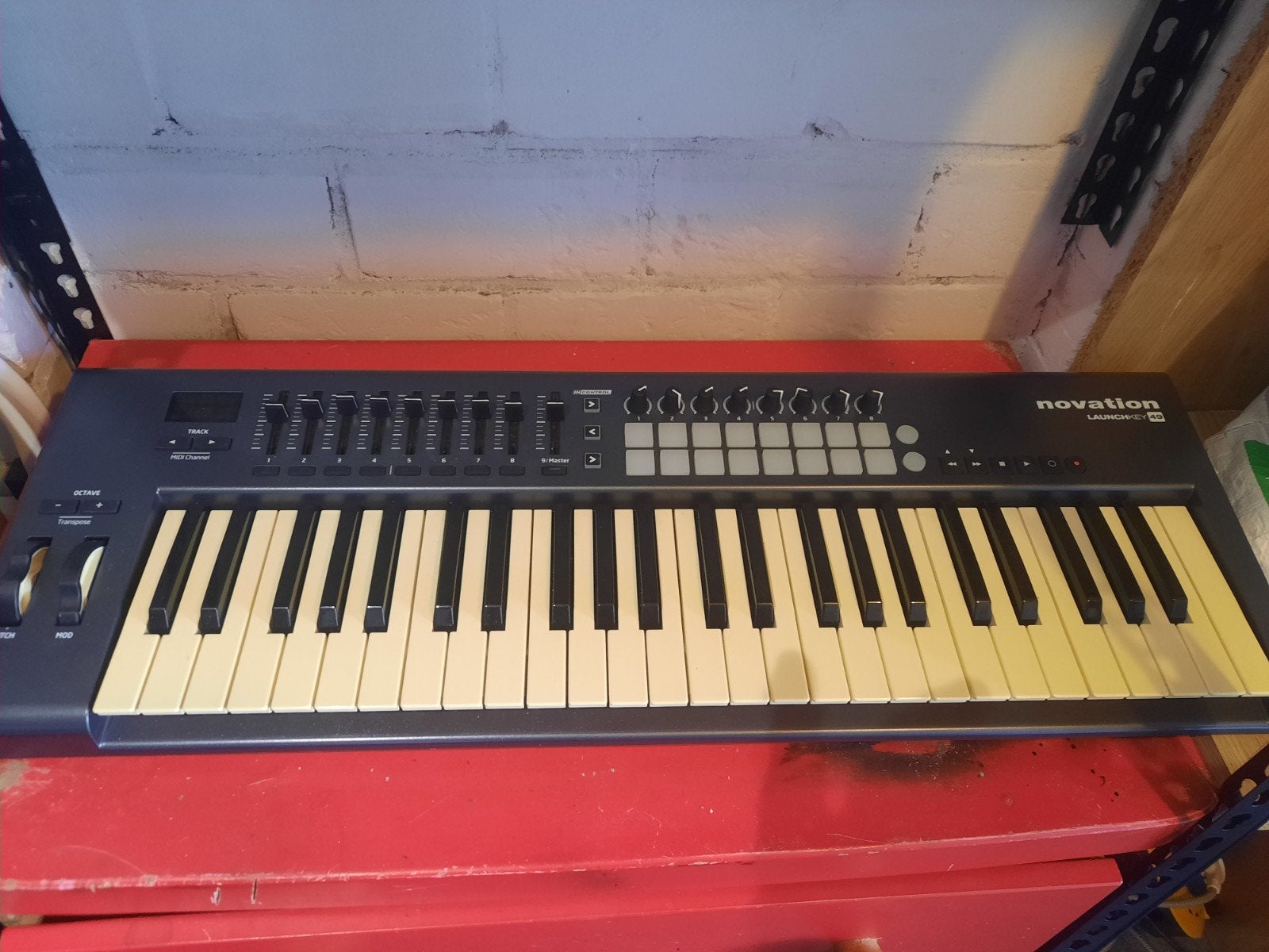 Te koop aangeboden: een Novation Launchkey 49 MIDI Keyboard, Ophalen of Verzenden, Gebruikt, 49 toetsen, Overige merken