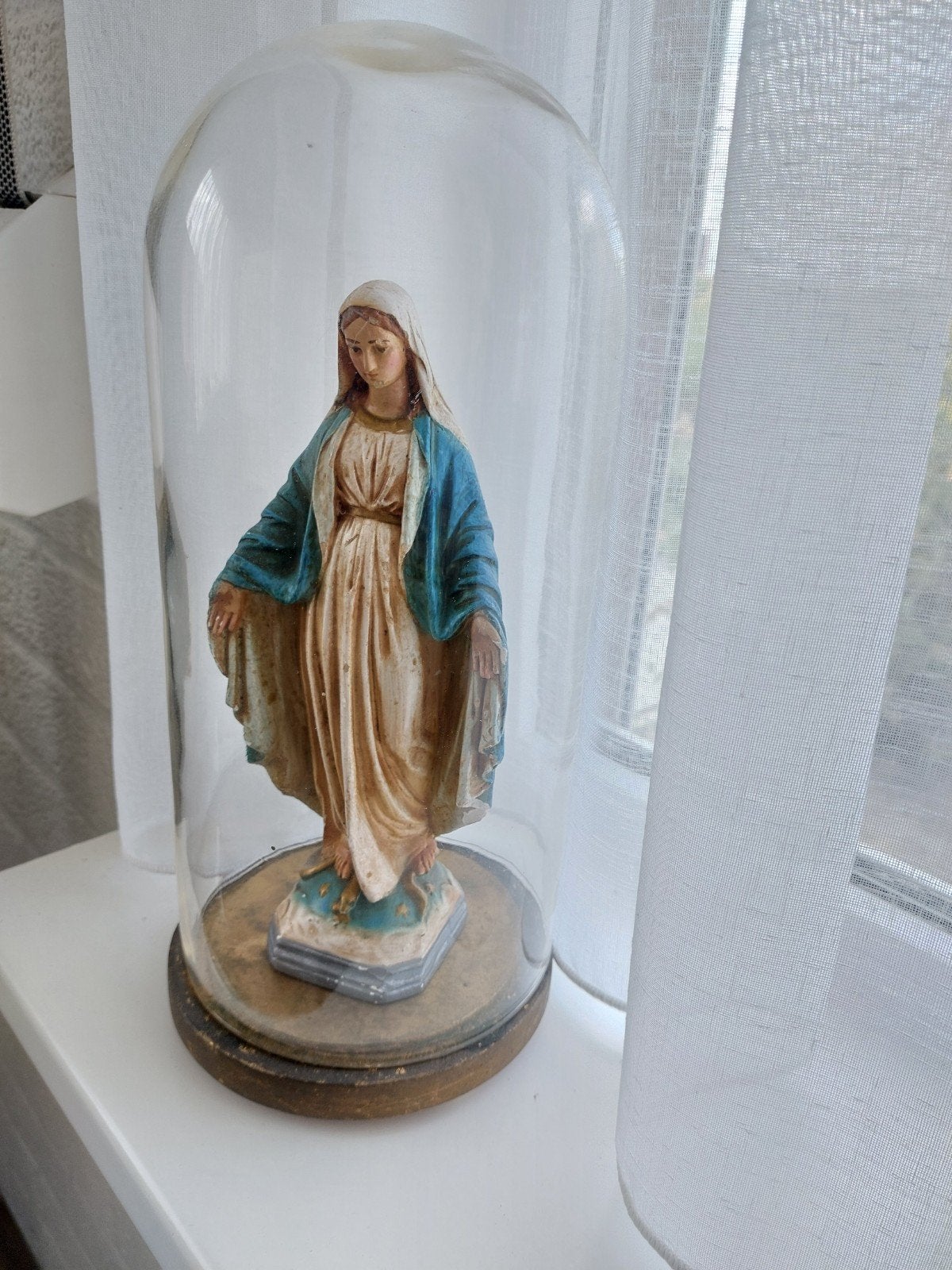 Oud Mariabeeld onder  oude stolp, Antiek en Kunst, Ophalen of Verzenden
