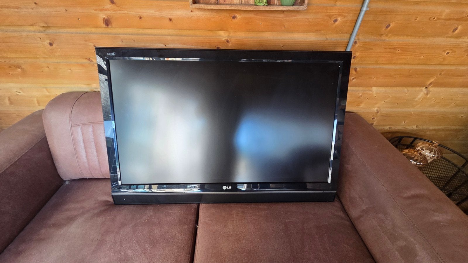 LG tv met dongel 102 cm breed, Ophalen, Gebruikt, 50 Hz, 100 cm of meer