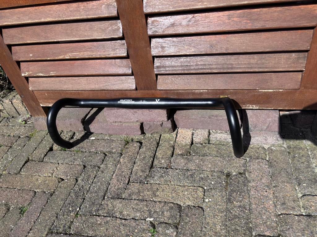 Supra Comp Line - flare stuur, Fietsen en Brommers, Fietsonderdelen, Stuur, Ophalen of Verzenden, Zo goed als nieuw, Aluminium