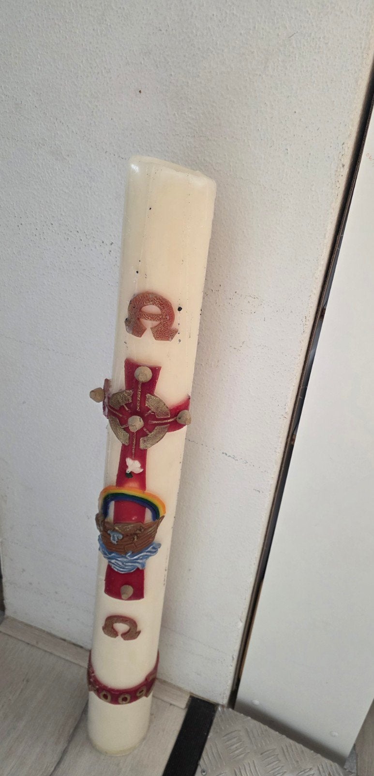 Grote Kerkkaars met symbolen - ca. 80 cm, uit 2009, Antiek en Kunst, Ophalen