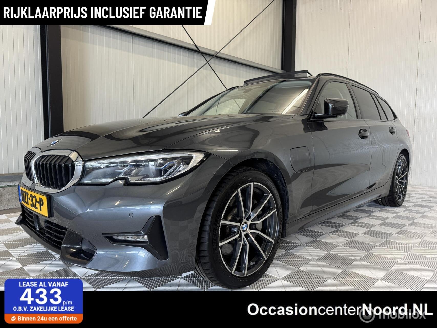 BMW 3-serie Touring 330e Sportline | Leer | HUD | Pano | ACC, Auto's, Gebruikt, 4 cilinders, Hybride Elektrisch/Benzine, 3-Serie