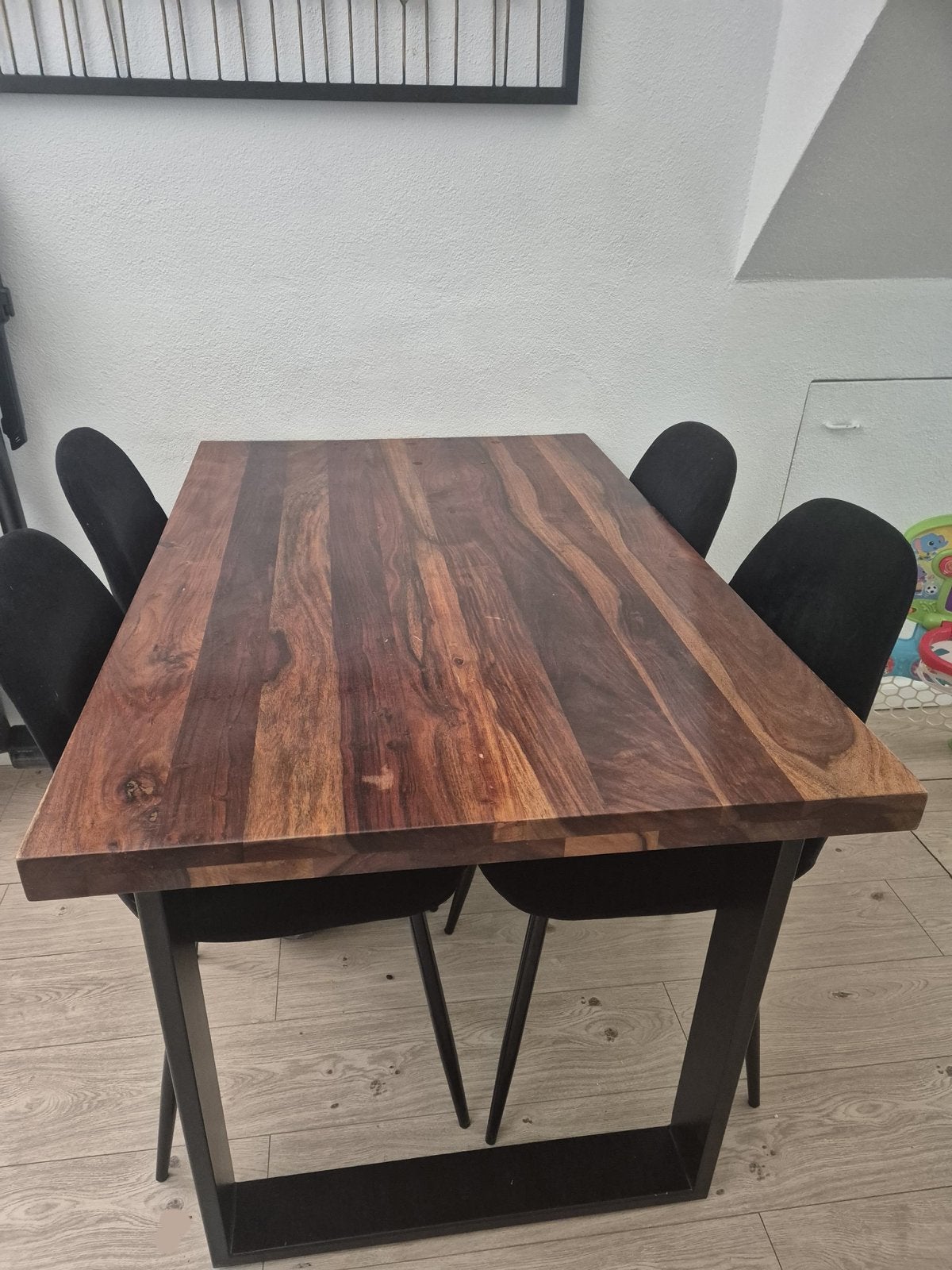Eettafel met 4 stoelen - Massief hout en metaal, Ophalen, Gebruikt, 100 tot 150 cm, 50 tot 100 cm