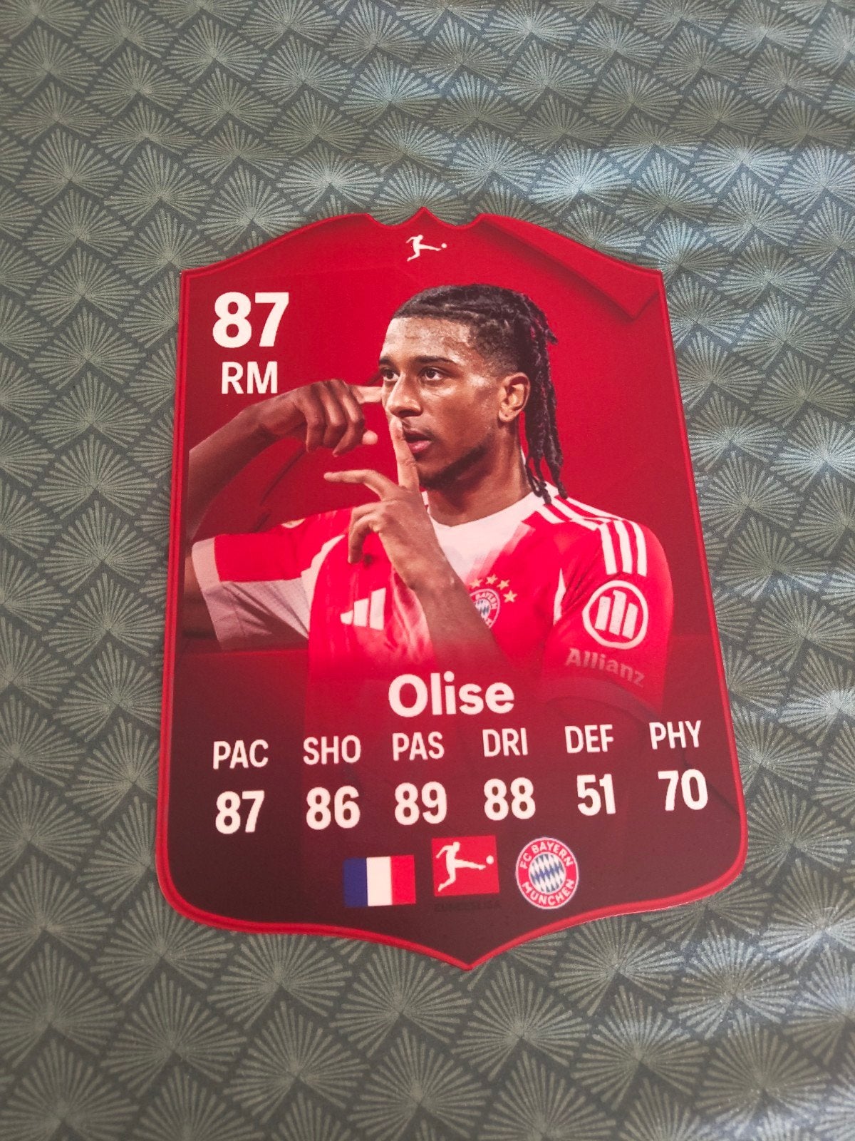 Voetbalkaartje (37cmx25cm) - Olise / Bayern, Verzamelen, Ophalen, Zo goed als nieuw, Buitenlandse clubs, Poster, Plaatje of Sticker
