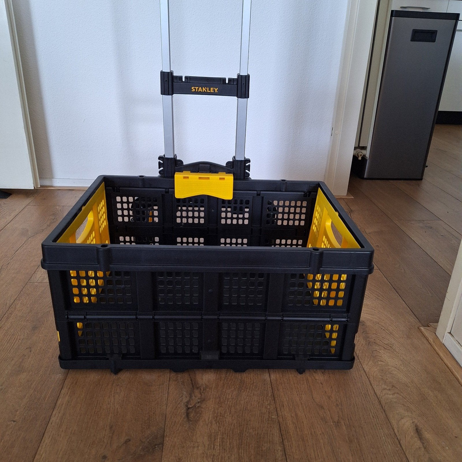 Stanley opvouwbare transportkar met krat, Minder dan 60 liter, Ophalen of Verzenden, Zo goed als nieuw, Transportkar