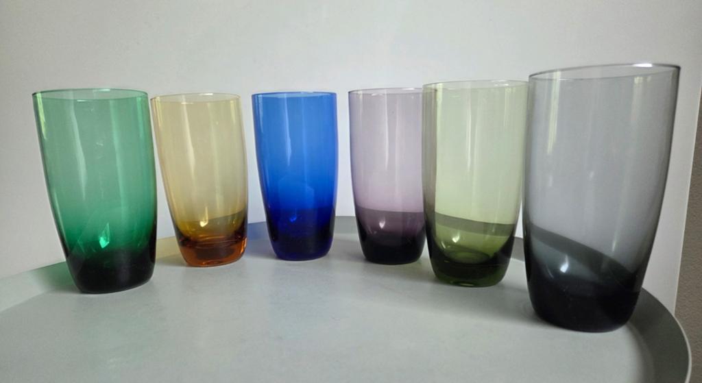 Set van 6 gekleurde glazen - drinkglazen, Antiek en Kunst, Antiek | Glas en Kristal, Ophalen