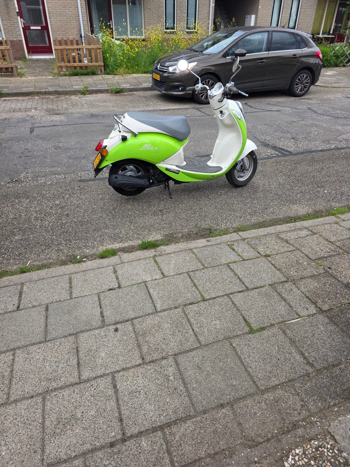 Sym Mio Scooter - Fris Groen/Wit - Nette Staat, Fietsen en Brommers, Scooters | SYM, Gebruikt, Mio, Maximaal 45 km/u, Benzine