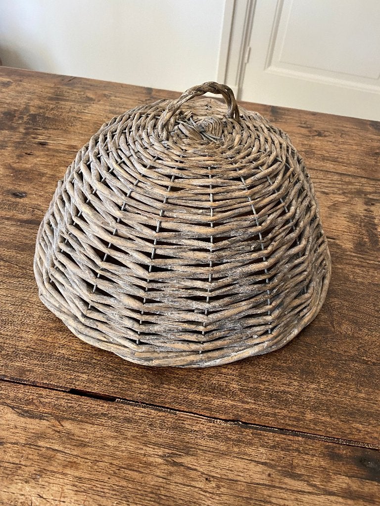 Brocante vliegenkap rond - rotan, Ophalen of Verzenden
