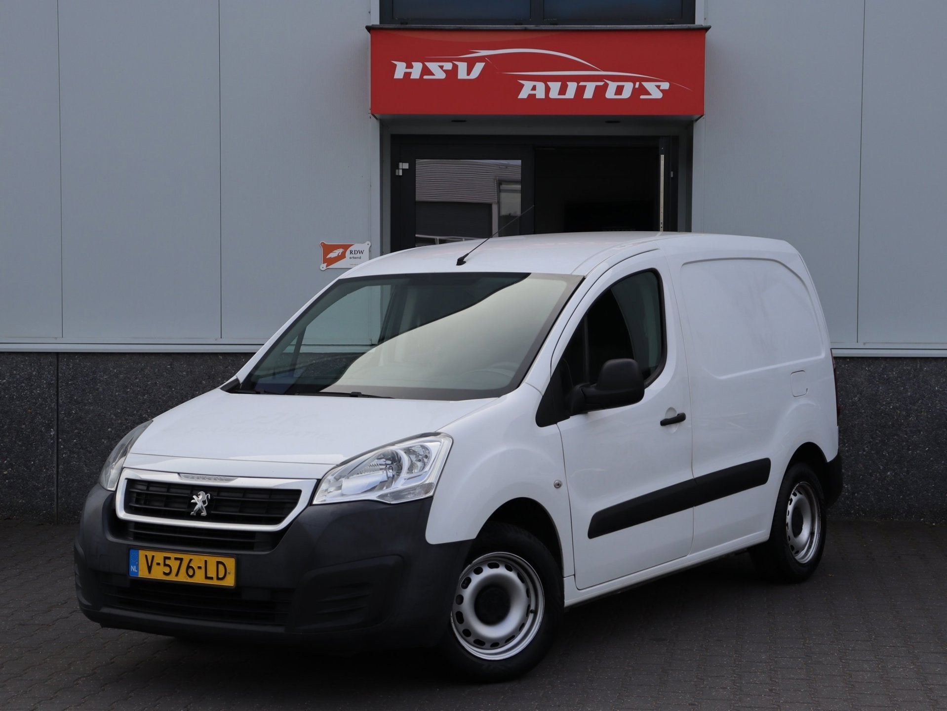 Peugeot Partner 120 1.6 BlueHDi 75 L1 Profit+, Auto's, Voorwielaandrijving, Gebruikt, 4 cilinders, 23 km/l