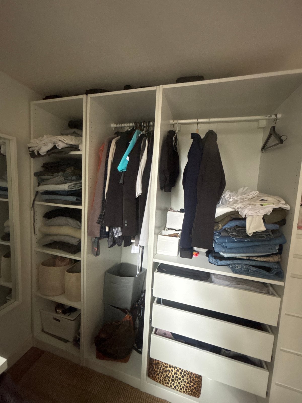 Ikea Witte kledingkast met lades en hangruimte, Ophalen, Gebruikt, 100 tot 150 cm, 200 cm of meer