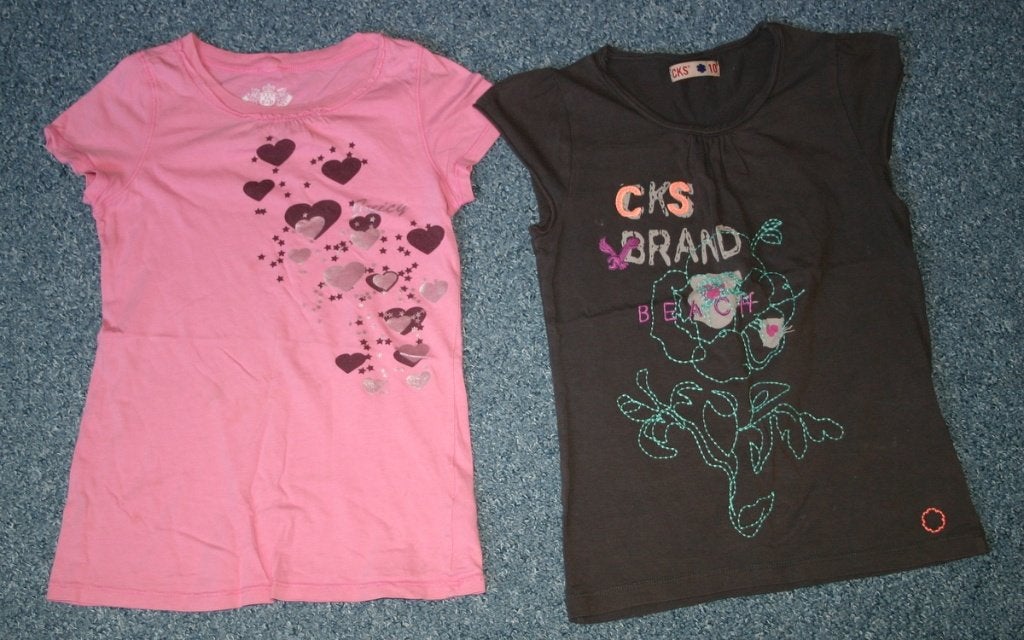 Twee Juicy Couture en CKS shirts, ZGAN, mt 134, Kinderen en Baby's, Kinderkleding | Maat 134, Ophalen of Verzenden, Zo goed als nieuw