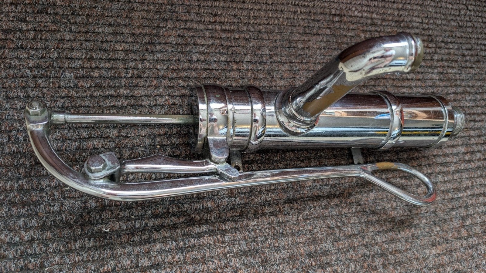 Vintage handwaterpomp drinkwater – binnenvaart, Ophalen