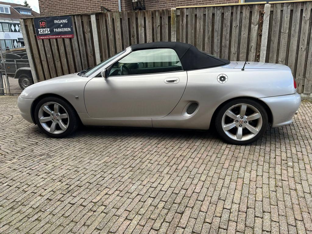 MG F 1.8i, Achterwielaandrijving, 4 cilinders, Cabriolet, 1796 cc