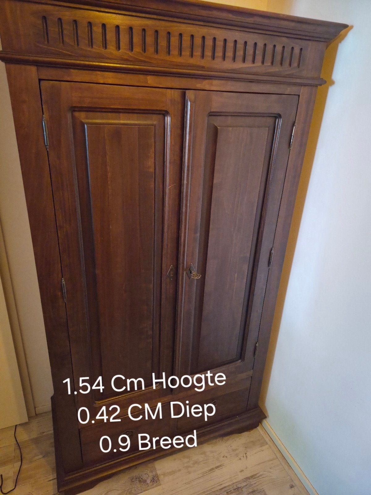 Massief houten hoekkast met legplanken, Ophalen