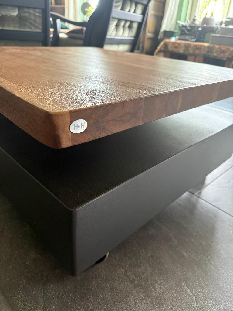 aparte houten salontafel h&h izgst, Huis en Inrichting, Tafels | Salontafels, Ophalen, 50 tot 100 cm, 50 tot 100 cm, Zo goed als nieuw