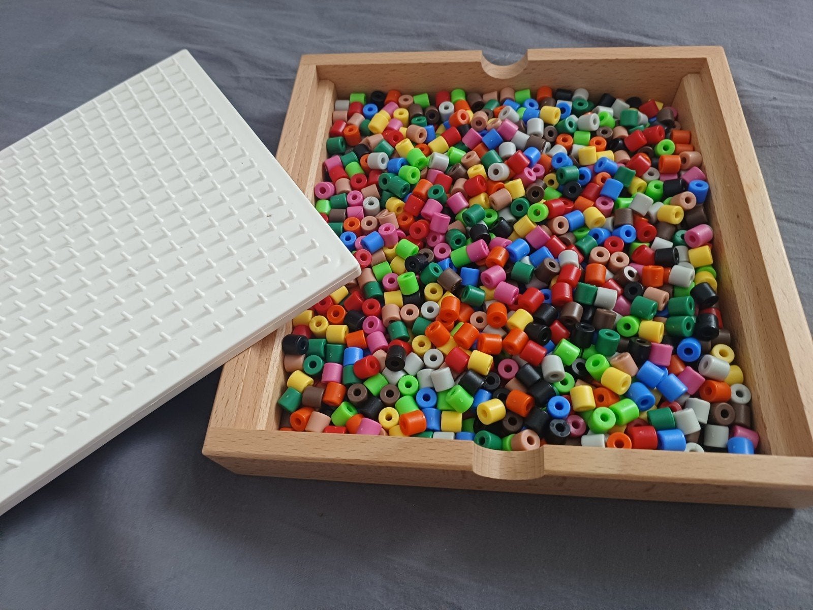 Kralenplank set met grondplaat en houten bak, Kinderen en Baby's, Ophalen of Verzenden