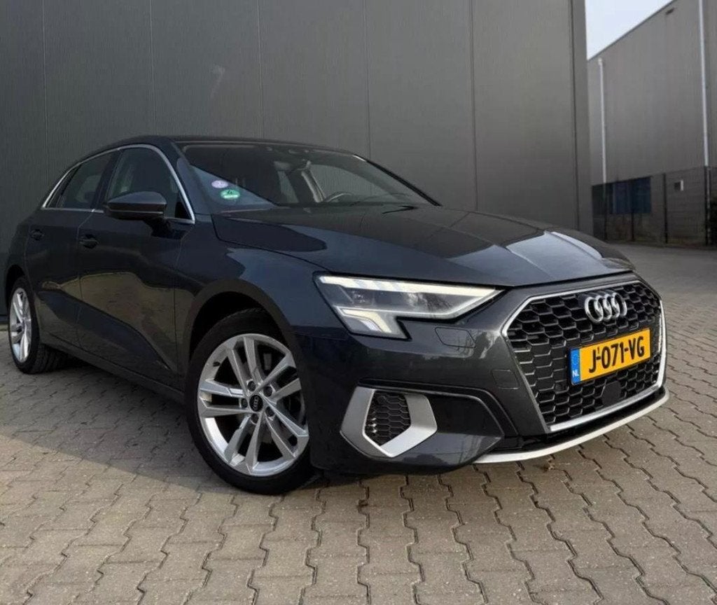 Audi A3 Sportback 35 TFSI Business edition, Auto's, Audi, 4 cilinders, Origineel Nederlands, Bedrijf, 690 kg