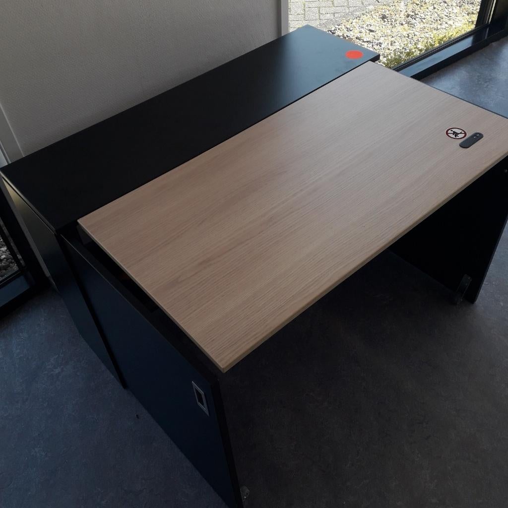 compact Thuiswerk Bureau  -   electr. hoogteverstelbaar, Ophalen, Zit-sta bureau, Hout, Nieuw