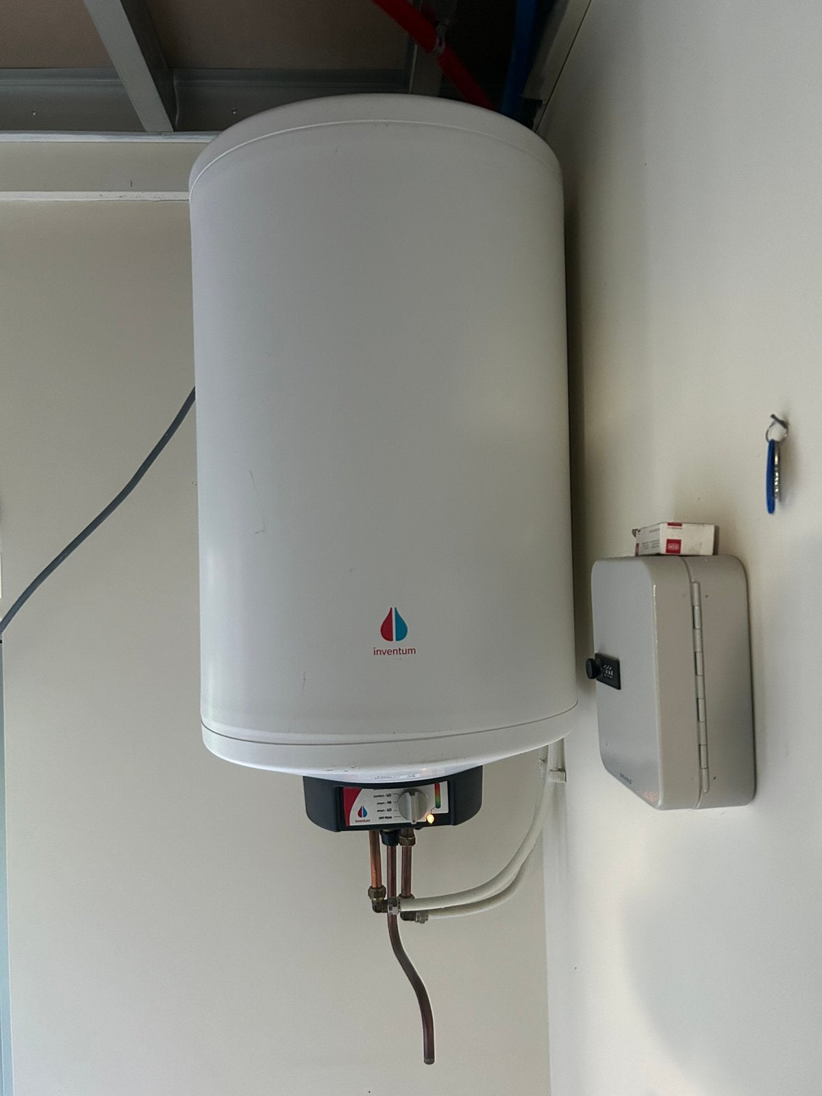 Inventum smart boiler 80 liter Duo - warmater bo, Doe-het-zelf en Verbouw, Geisers en Boilers, Gebruikt, Boiler, 20 tot 100 liter