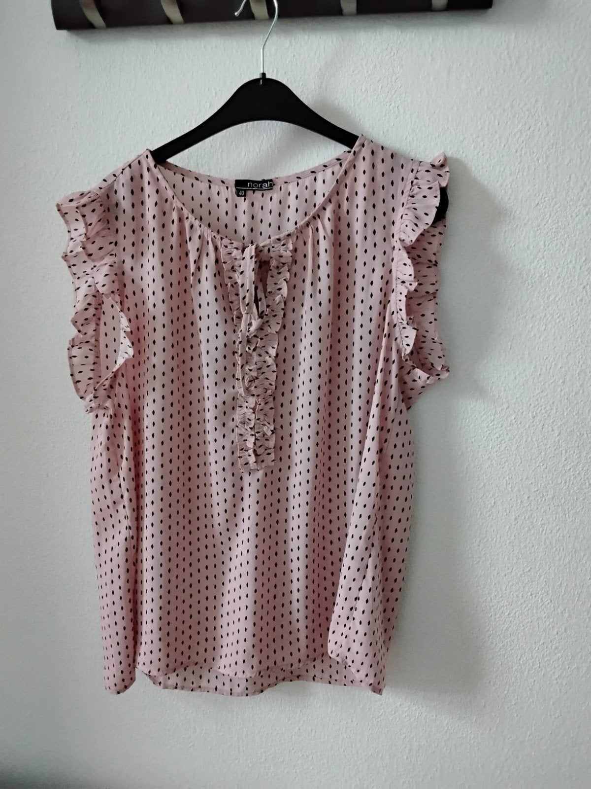 Shirt Norah, Ophalen of Verzenden, Zo goed als nieuw, Maat 38/40 (M), Korte mouw