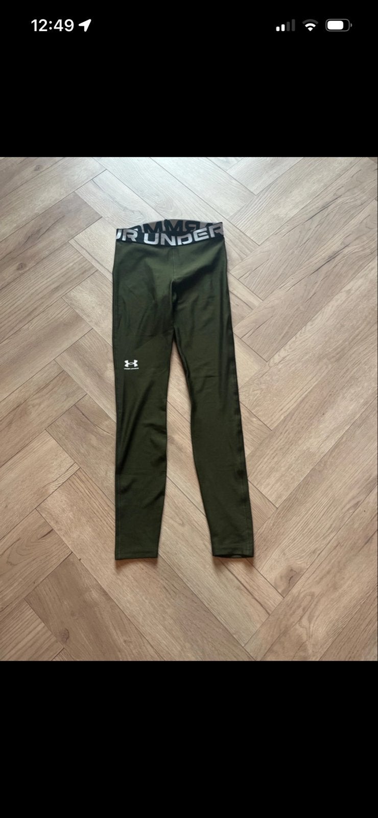 Under Armour legging donkergroen maat M/L, Kleding | Dames, Maat 38/40 (M), Ophalen of Verzenden, Fitness of Aerobics, Gedragen