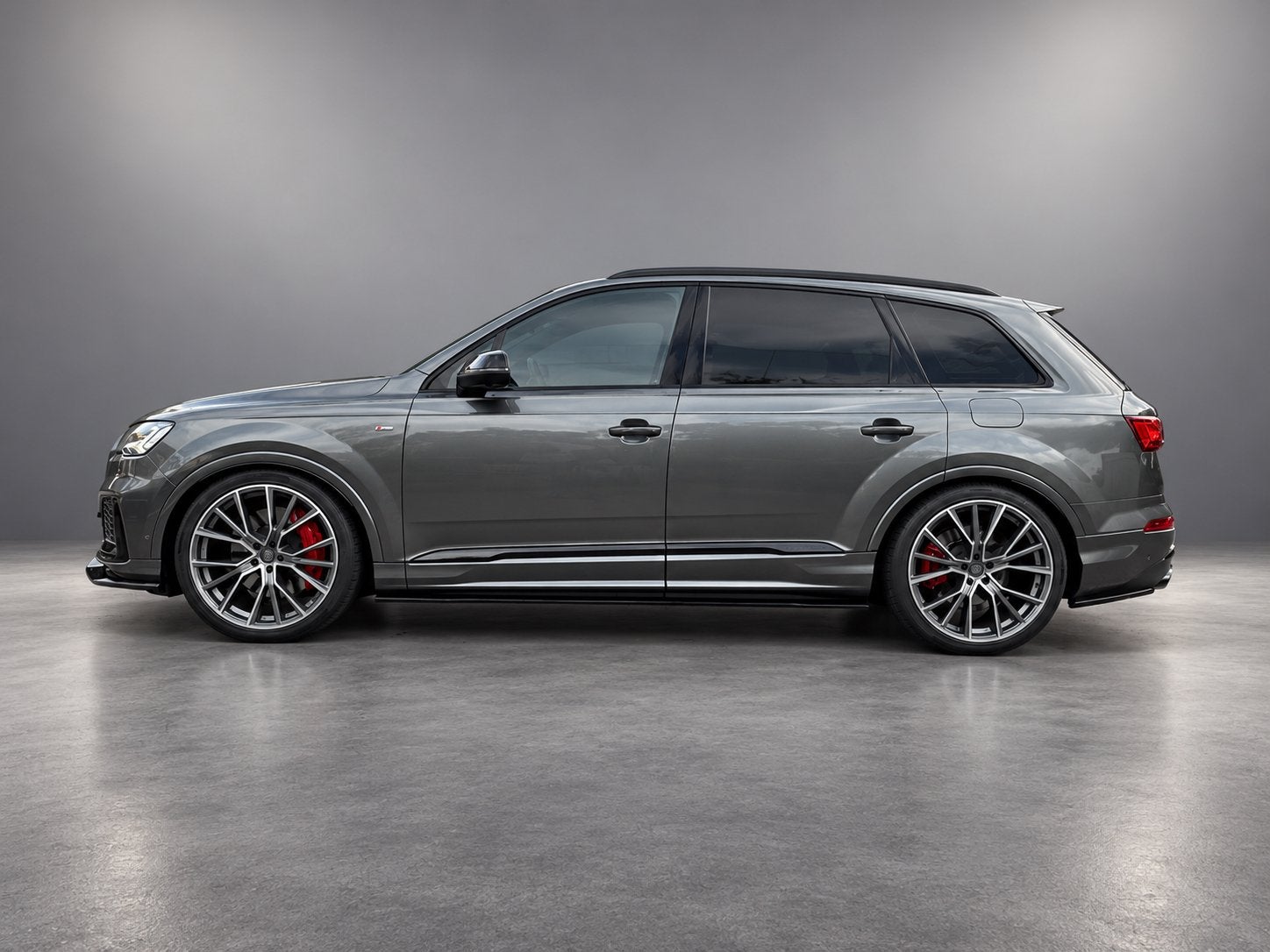 Audi Q7 60 Tfsi e 456pk Quattro Tiptronic 2020 Grijs, Auto's, Automaat, Zwart, 2995 cc, 340 pk