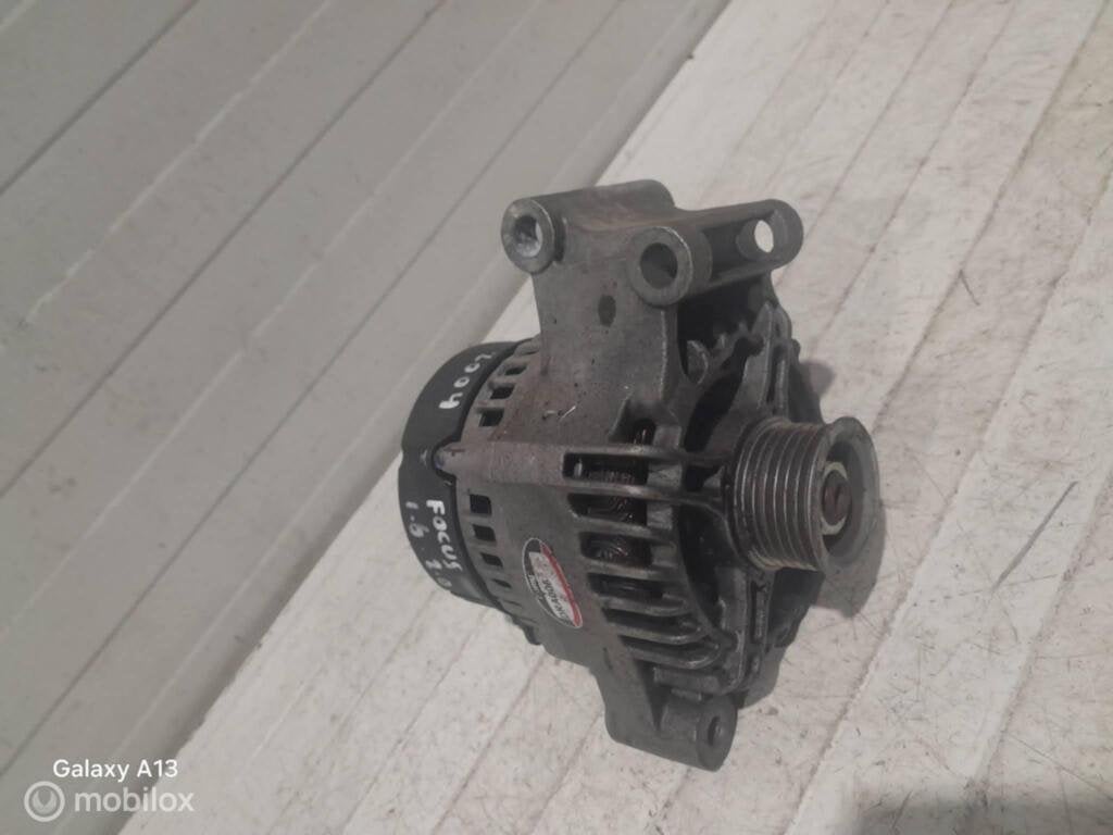 Dynamo Ford Focus 102211-8355, Gebruikt, Ophalen of Verzenden