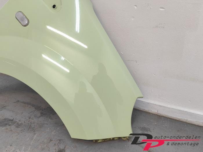 Scherm rechts-voor van een Renault Twingo (OVF97), Gebruikt, -, Renault, -