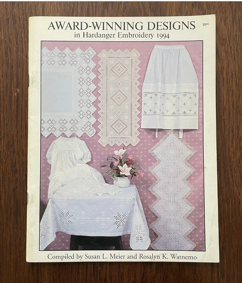 Vintage Hardanger 1994… ophalen in ruil voor pakje thee, Hobby en Vrije tijd, Borduren en Borduurmachines, Ophalen, Zo goed als nieuw