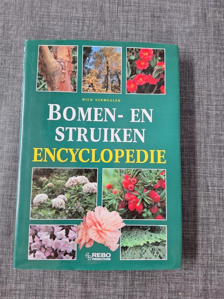 Bomen en Struiken Encyclopedie - Nico Vermeulen, Boeken, Encyclopedieën, Gelezen, Los deel, Bloemen en Planten, Ophalen of Verzenden