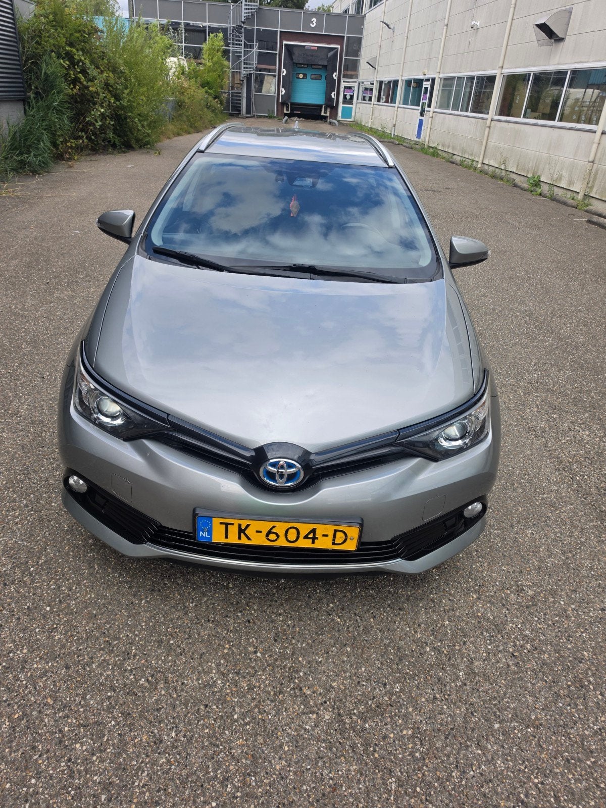 Toyota Auris II Touring Sports Facelifting 1.8 Hybrid 136KM, 136 pk, Alcantara, Grijs, Hybride Elektrisch/Benzine