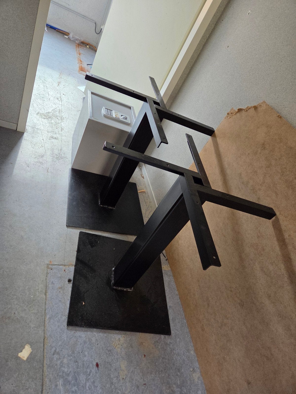 Zwarte metalen tafelpoten (2 stuks), Ophalen, Gebruikt, Metaal, Tafelpoot